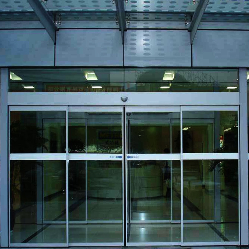 联动开启玻璃感应门